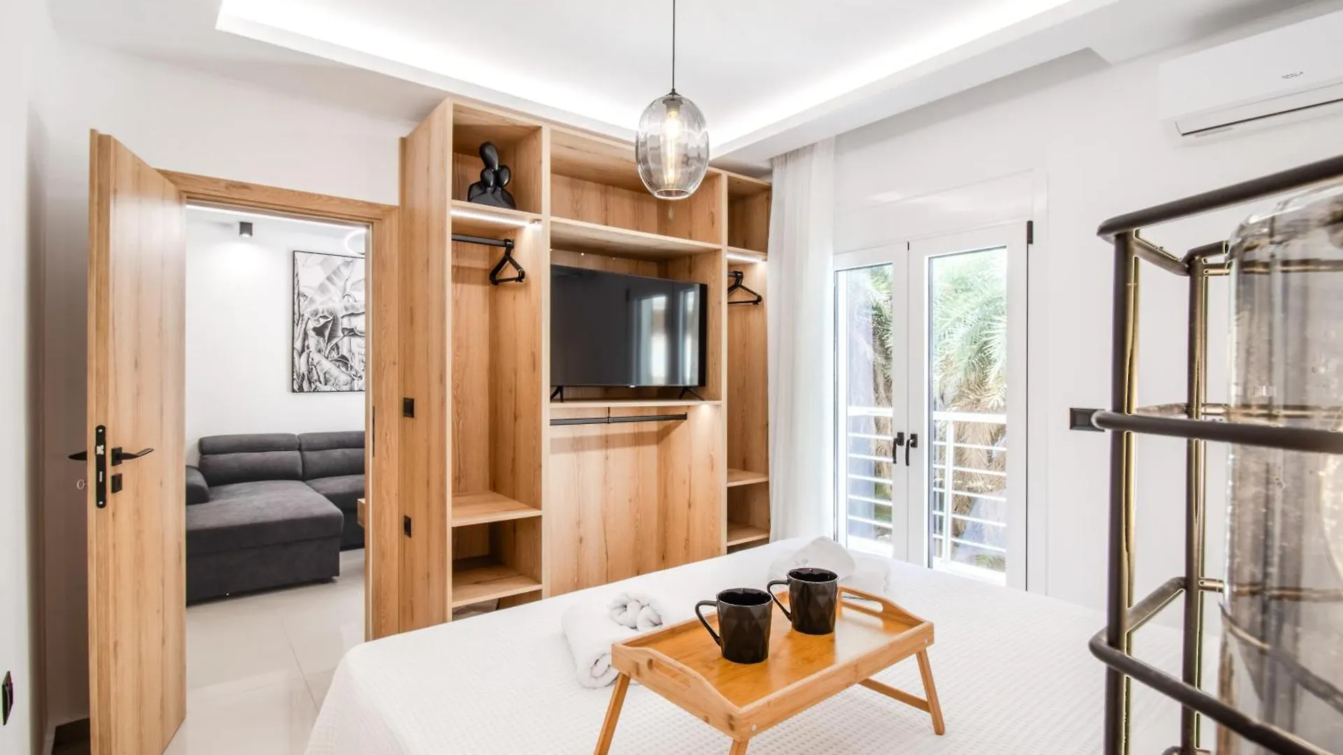 New Luxury Apartment Near Center With Garden View Bendevís Ελλάδα